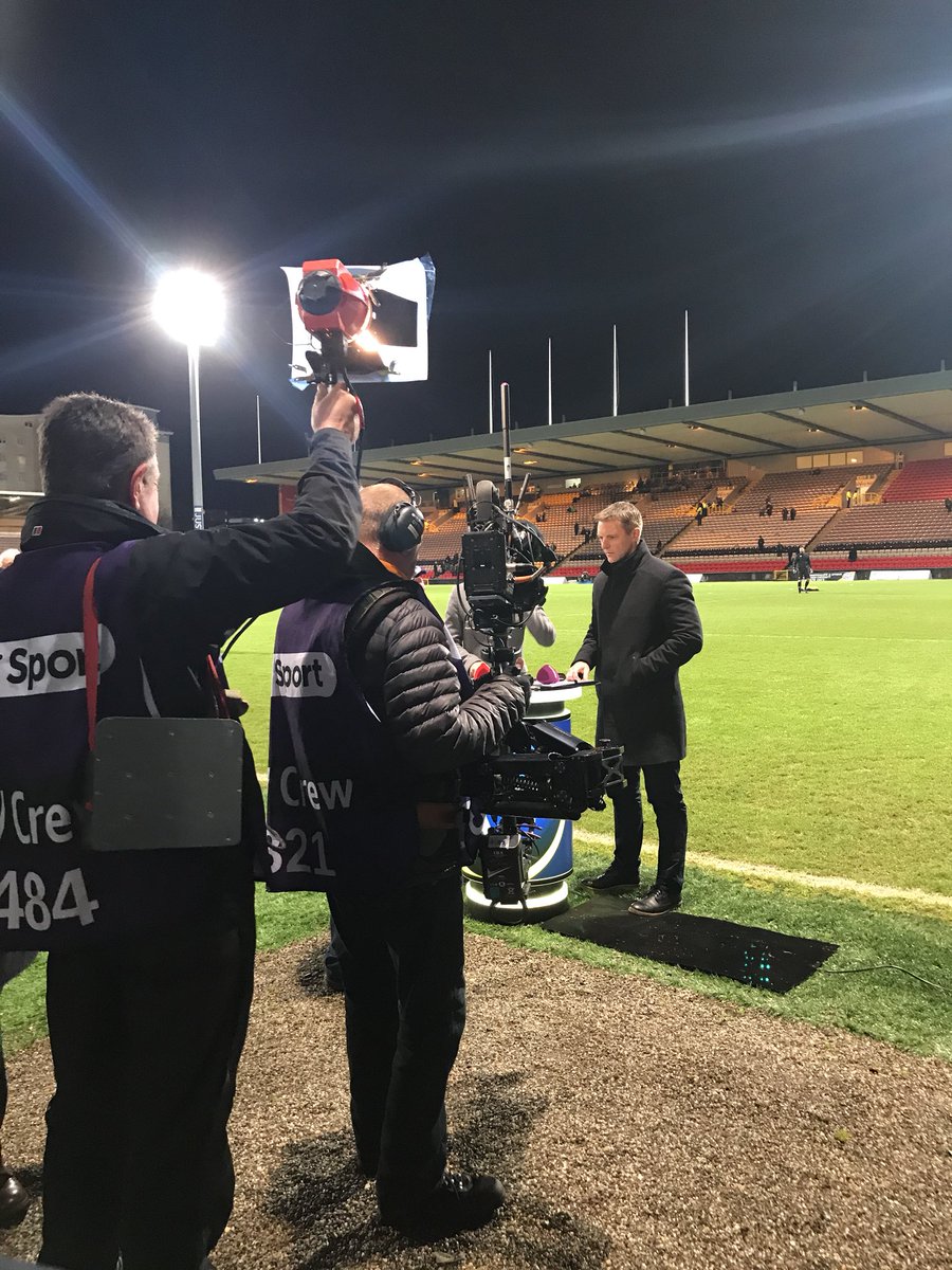 James_ENABLE's tweet photo. Pitch side https://t.co/D032gjDkn3
