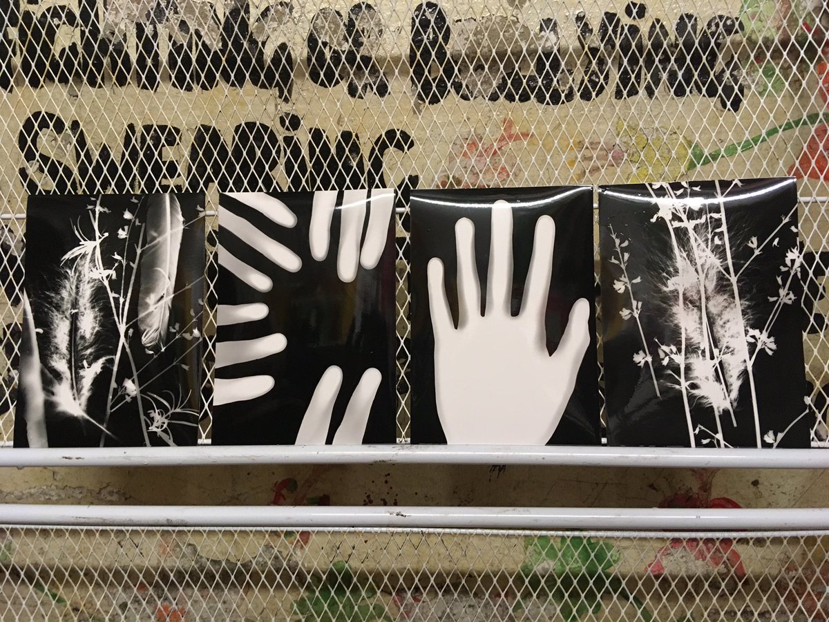 TRIANGLE_APG's tweet photo. Triangle making photograms with objects from the playground #photogram #photographic #darkroom #workshop #devstopfix #believeinfilm https://t.co/tcdFOOrK6i
