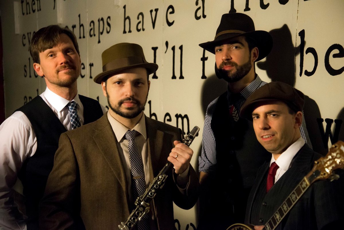 Mona’s Hot 4 “proper” tonight! 11pm til stupid late. <a href="/GordonWebster/">Gordon Webster</a> <a href="/RussoNick11/">Nick Russo</a> <a href="/jaredjengel/">Jared Engel</a>