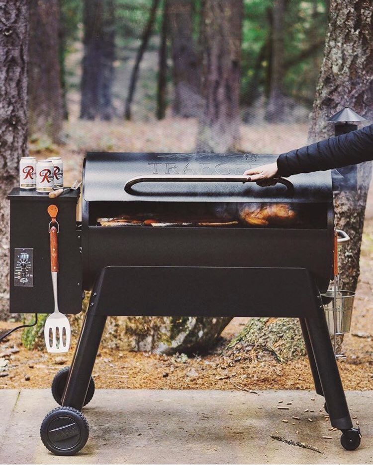 mymclendons's tweet photo. Are you Super Bowl ready? #Repost @traegergrills @localhaven
・・・
Wood-fired magic awaits you🔥 💨
#Traeger #TraegerGrills #Grill #rainierbeer #vitaminr #grilloffgrid #wentpro https://t.co/ek7ETgvxyW