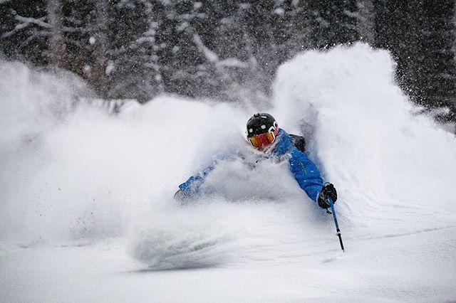 coberschneider's tweet photo. My brother entering the #whiteroom yesterday. He stayed in there for quite some time!
Skis: @dpsskis #dpslotus138 
Cam: @sonyalpha #alpha99ii &amp; #sony70400g2
.
.
.
.
.
#Theglobewanderer #liveauthentic #discoverglobe #allaboutadventures #adventurepic #glob… https://t.co/hxhaZDcbhU https://t.co/2r4yBCRQkI