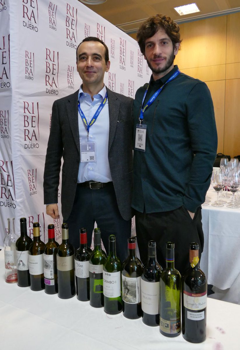 📷 Así resumimos en una imagen este gran día en #REALEMF18 

"Los Millenials de Ribera del Duero" han demostrado con creces que tenemos el presente y futuro garantizado. 

Todo un placer compartir momentos especiales con nuestro querido Embajador <a href="/quimyo/">quim gutierrez</a> 🍷😊