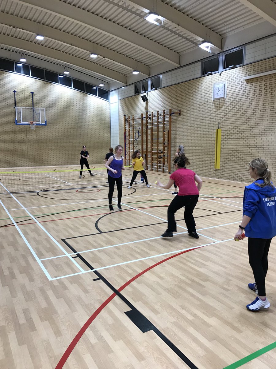 sportroehampton's tweet photo. Fantastic session with the student mental health network this evening! Boxercise and cardio tennis! Great way to promote the positive impact of being active on mental wellbeing! #WhyURActive @RoeWellbeing https://t.co/FZYAazo9vd
