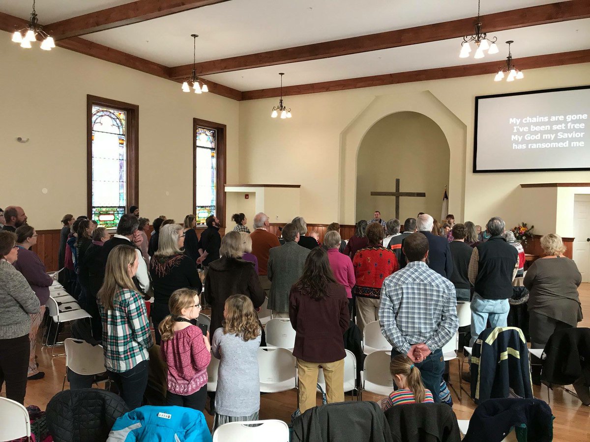 FirstBaptistSL's tweet photo. First Baptist Church is excited to share photos from our first worship service on January 21st, 2018 in our new building! https://t.co/RP7OP3NKIb