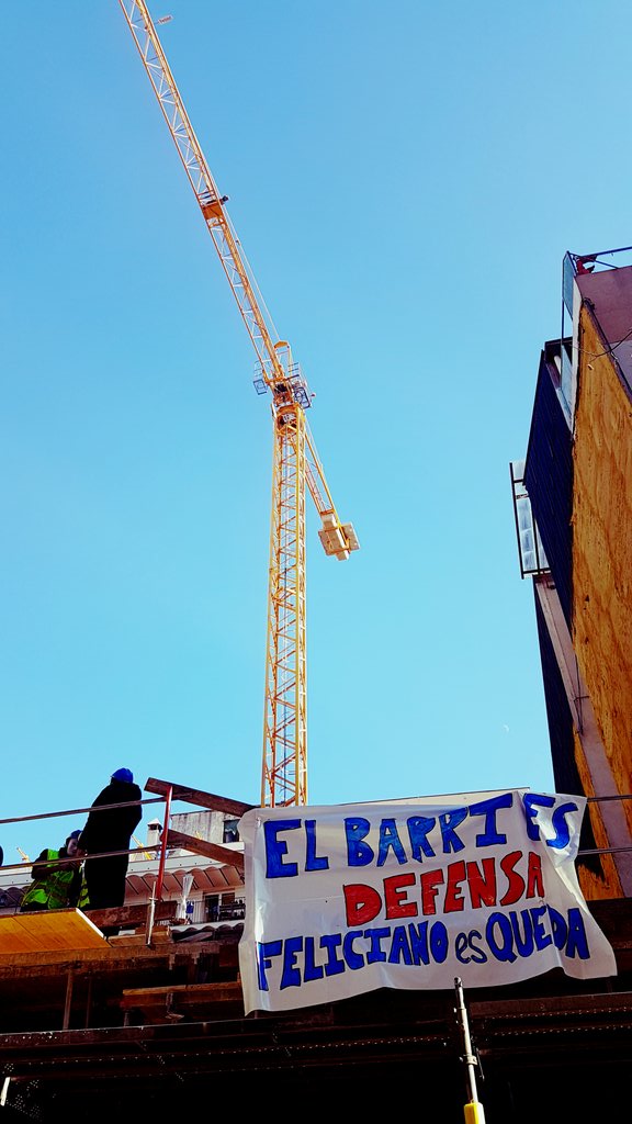 bcnensofega's tweet photo. Aturats les obres de Norvet, inmobiliaria israeliana.

El barri es defensa! Feliciano es queda. Fem fora l'especulació dels nostres barris!

#BCNensofega https://t.co/VCUMnKrQcd