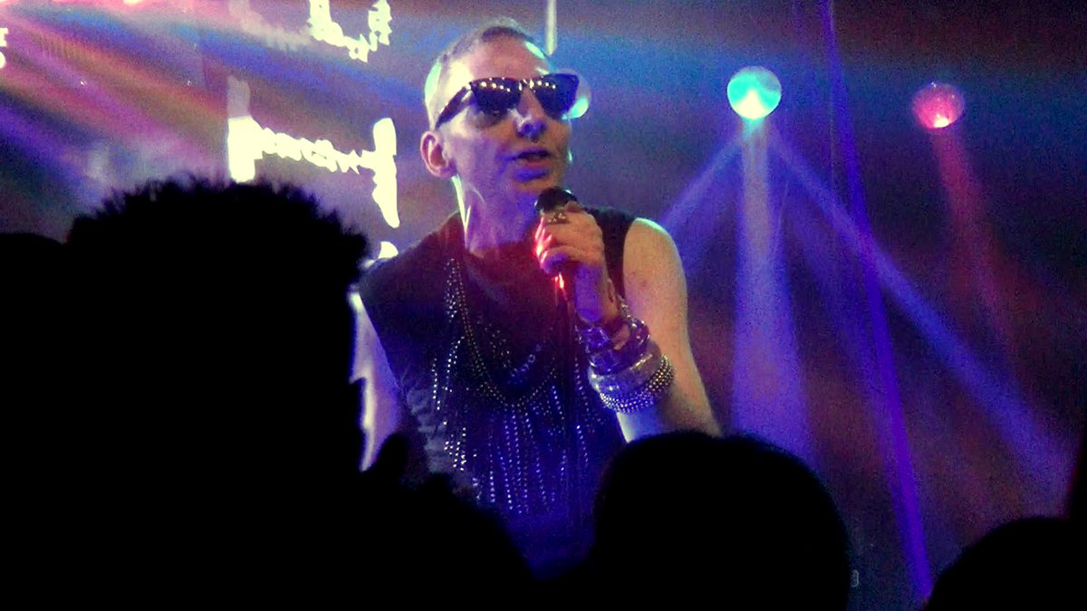 31/12/17 'Absolutely amazing!' Semsational #80s #synthpop band BINOMIAL ring in 2018 with a sell-out show at The Vaults, #Cirencester 
#electro  #synthwave  #electronicmusic #NEWWAVE #electronica #synth