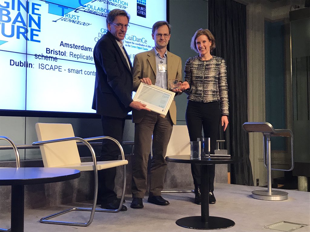 UoBEurope's tweet photo. The #Bristol @ReplicateEU pilot is runner-up in the @GDCharter awards! Congrats to winner @CityzenEU &amp; fellow finalist @iSCAPEproject - 3 innovative e.g.s of cities using ICT for energy efficiency, to reduce emissions &amp; tackle climate change! @ConnectBristol #BristolGlobalCity https://t.co/M47Li7E8IF