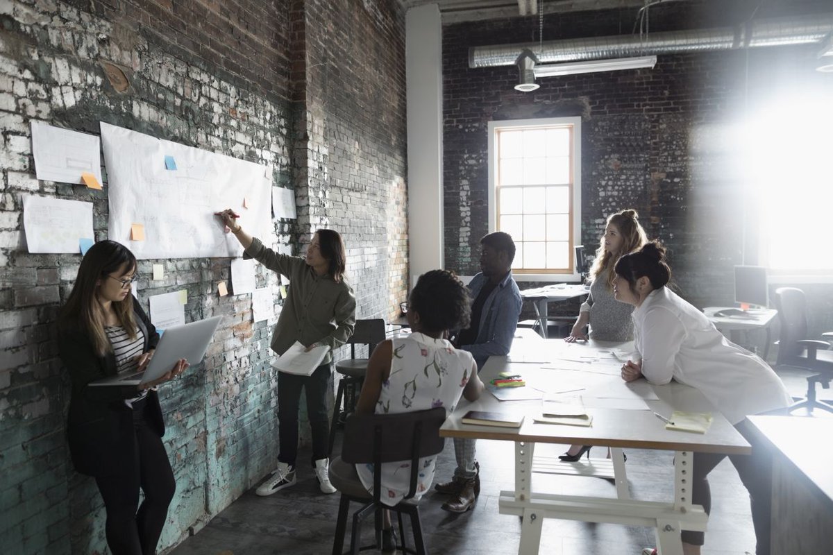 TractionInfo's tweet photo. How Marketing and Advertising Are Bound to Change In 2018 #SocialSelling #martech https://t.co/rlv8fR1XhZ https://t.co/rUwFAPxiEH