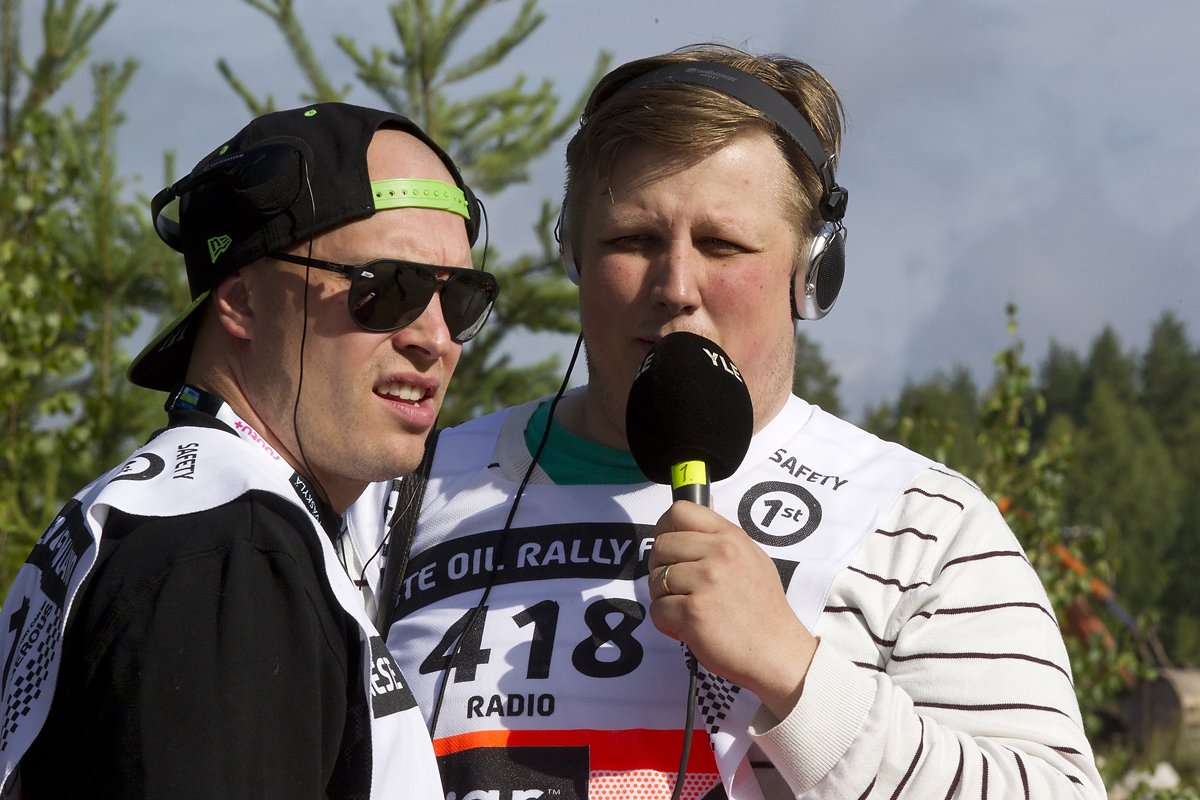 RalliSM's tweet photo. RALLIRADIO IS BACK!💪 Kuuntele kaikki SM-rallit @yleareena’sta ja muista myös meidän uudistunut Ralli SM -appsi! https://t.co/LaeEC2Z45Y #rallism #ralliradio @Ralliradio https://t.co/ScUd9yT4Jm