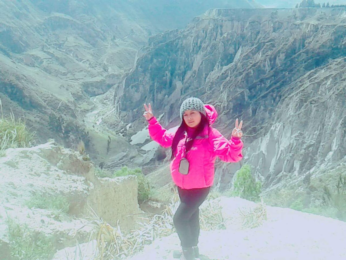 Fatima_Elizab's tweet photo. Cañón del Toachi (Quilotoa - Cotopaxi 😀 ) https://t.co/bkEigXGQox