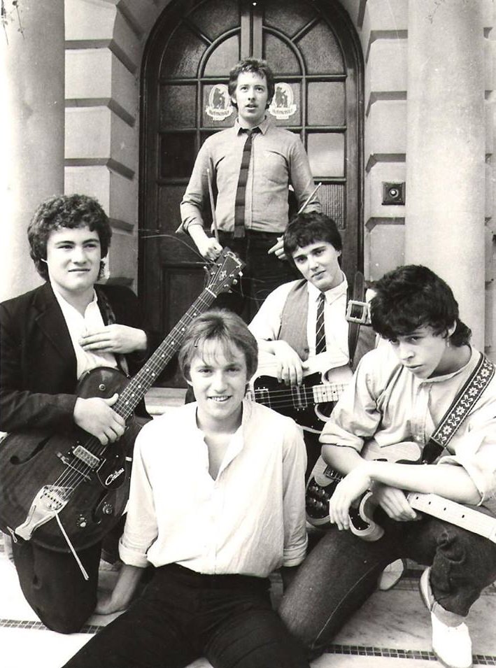 tearsforfearsbr's tweet photo. Graduate, 1979. 

#RolandOrzabal @curtsmith #JohnBaker #AndyMarsden #SteveBuck #Graduate #NerosBath #PreTearsforFears #History https://t.co/hMKMnIMesg