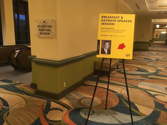 anklysaurus's tweet photo. Great way to kick off a Saturday! Breakfast with our special guest speaker, Joe Theismann. #GBPDealerShow #GPemp https://t.co/u1Z9vbTaTG