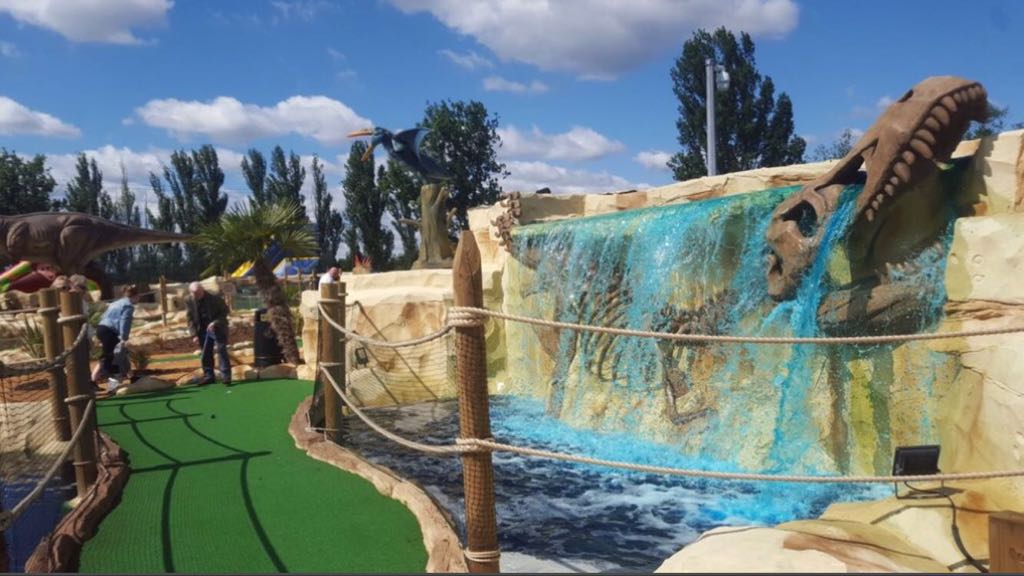 haydnmccullen's tweet photo. Another great day practicing @TraffordGolf first time I have had chance to play Dino Falls actually had a really good time #highlyrecommended #worthavisit #shouldgo https://t.co/snTVpqqhoB