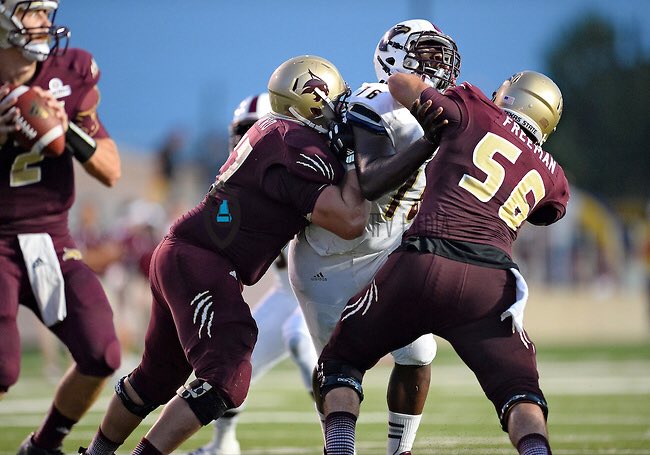 CoachTankOL's tweet photo. Blessed to receive my 2nd offer Texas state university @truebuzzgroup #WeBuzzn 💪🏾 https://t.co/KQltEjSaY3
