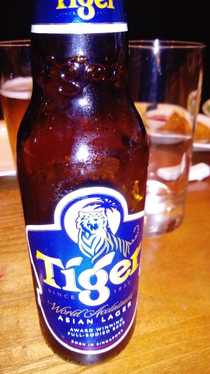 davepperlmutter's tweet photo. Popped for #lunch at #MetSuYan with @JewishNewsUK, had a beer & thought of @JonJonWrites & your book! @TigerBeerUS @tigerbeeruk @TigerBeerSG @TigerBeerNZ @TigerWoods #TigerTigerTiger #Japanese #Chinese @AnneJohnLigali @schristodoulou2 #BOOKBOOST #AuthorUpRoar #IndieBooksPromo https://t.co/7bb8Ta8mg1