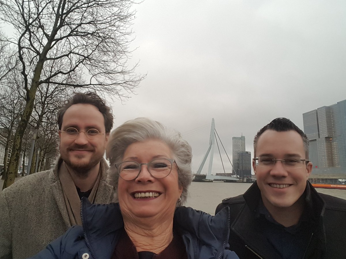 marian070249's tweet photo. Kennen jullie @MustSee010 ? 
Ik word twitteroma voor dit internationale toeristenplatform en RotterdamLovers https://t.co/PTSvbnr5C1