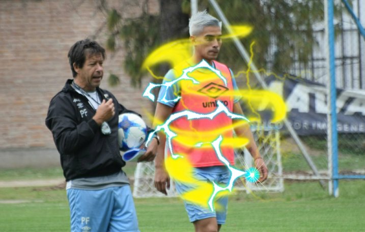 Nicoaguero18's tweet photo. FELIZ CUMPLE CRACK! Espero recuperés tu nivel, y vuelvas a hacernos sonreír en las tribunas.. #Fav10 https://t.co/mnFIOCuVUl