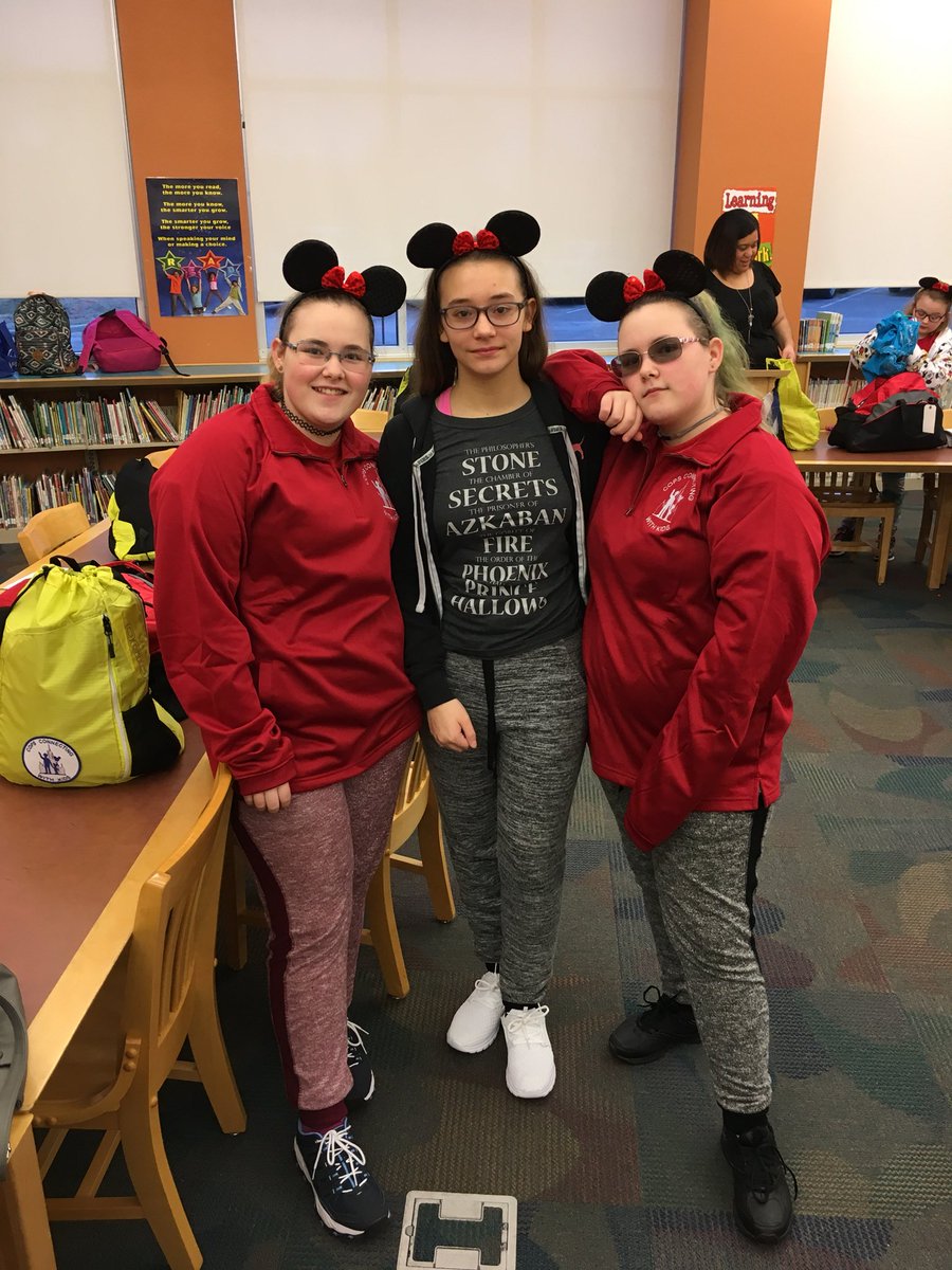 CopsKidsMagic's tweet photo. We are getting the final touches done for our big @WaltDisneyWorld trip! In just a few hours, we will be heading south! https://t.co/LZraYvc6yj