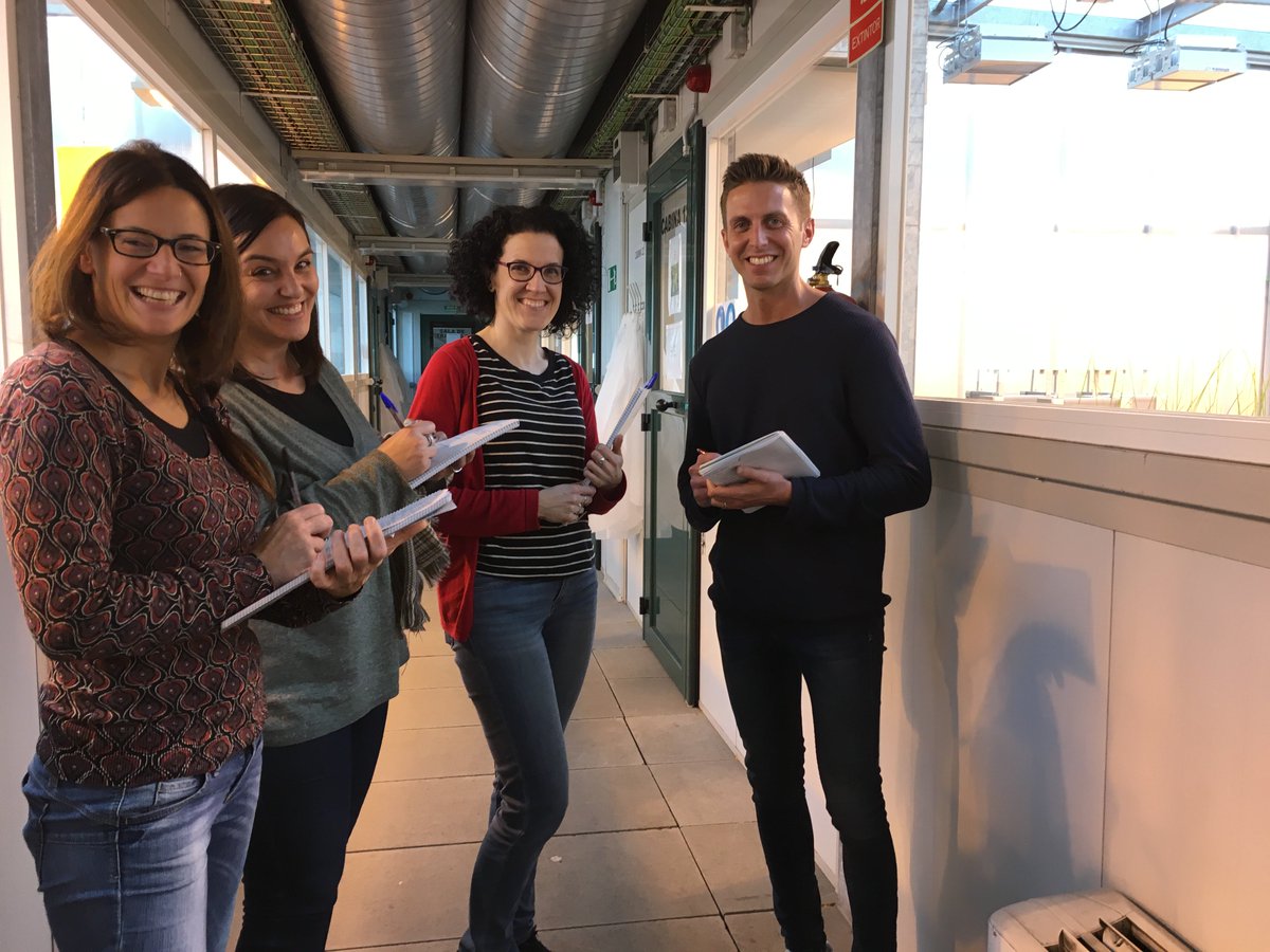 cragenomica's tweet photo. With CRAG's #italian and italophile #postdocs, preparing a visit for the @FondazioneITSBG students! #plantsciences #outreach #greatpostdocs :-) https://t.co/BhwRBVs7Dv