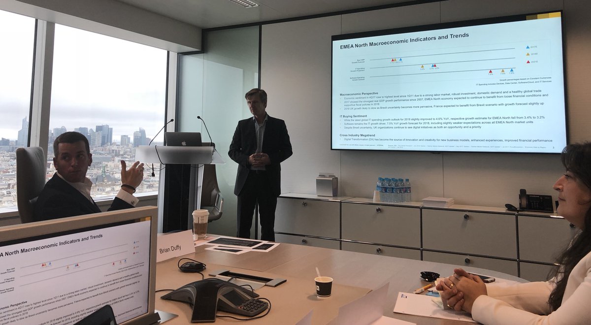 USF_officiel's tweet photo. Table ronde des Clubs Utilisateurs EMEA North avec @brianpaulduffy, 7 pays présents à Paris pour améliorer la confiance entre les clients et #SAP pour une meilleure relation commerciale et stratégique. #usergroups : #UKISUG #VNSG #SAPSA #FINUG #USF_fr https://t.co/FXtYrvaGgD