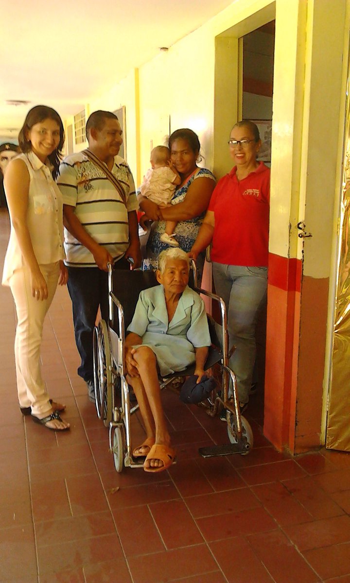 inass_urena's tweet photo. el https://t.co/T9isM9LZFd hoy reinserción familiar https://t.co/PSBXfIxnFO adulta.mayor gladys diaz barrera somos la familia que protege https://t.co/bHyzuKJBaS