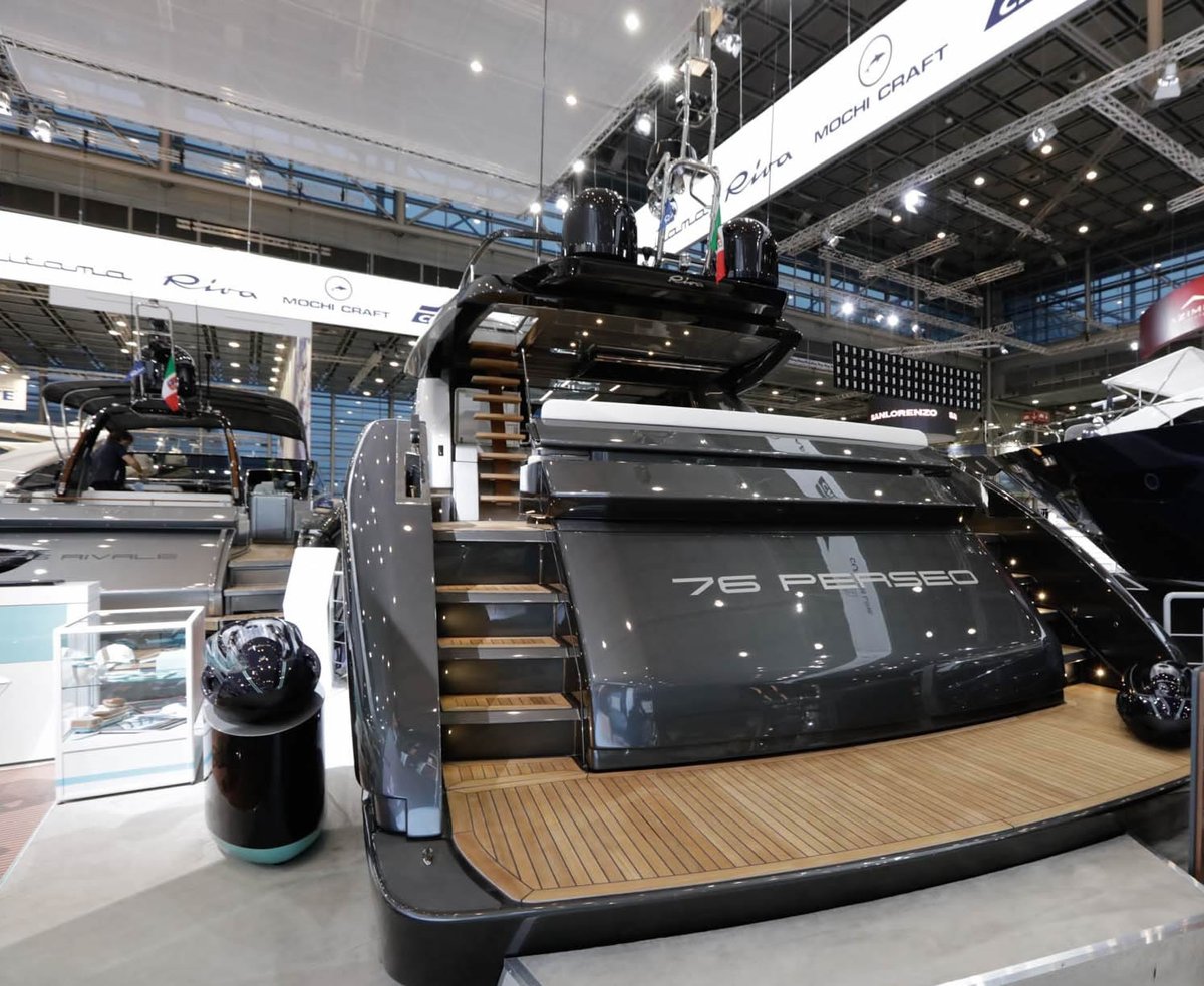 GruppoFerretti's tweet image. The perfect mix of traditional Riva styling and the latest design trends: the 76' Perseo at #boot2018 @bootdaily