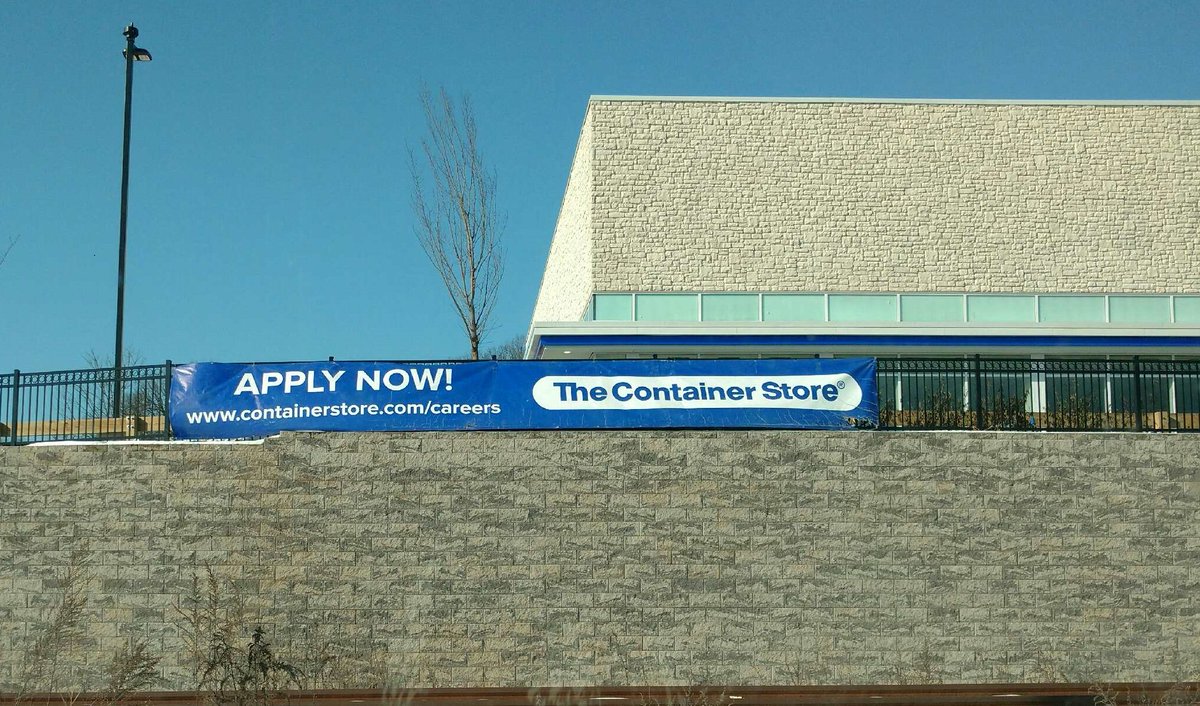 amyhanley77's tweet photo. Opening soon in Bridgewater, NJ! Hiring NEAT people NOW for PT and FT positions #hiringnow #jobs #containbridgewater @CareersatTCS https://t.co/JfvsMdvhdJ