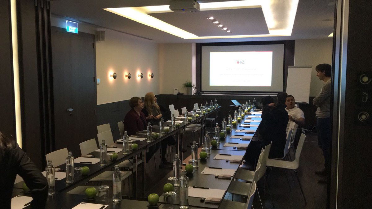 ibexa_fr's tweet photo. On attaque ! #bootcamp #insideez #barcelone https://t.co/lE51kWU2dR