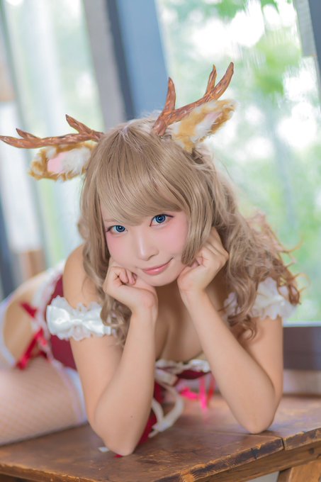 コスプレイヤーイズ氏のTwitter画像72