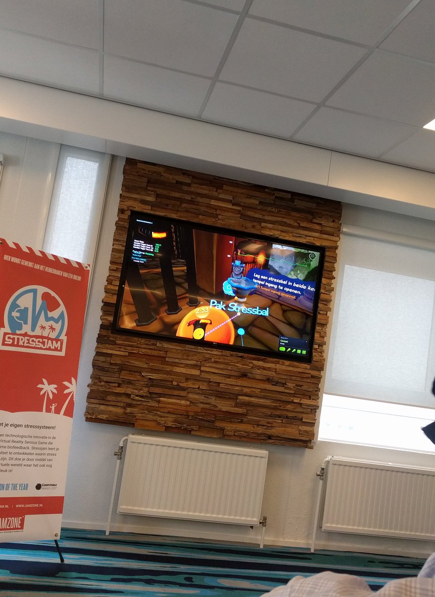 Anita_vd_Veen's tweet photo. #stressjam hoe leer je van stress. Boeiende en interessante workshop @DeFriesland  #maarsingh en #vansteijn https://t.co/QmzUgnZAaa