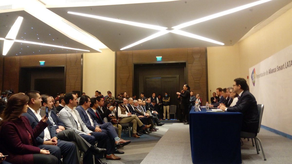 canacintrap's tweet photo. Nos encontramos en la Presentación de Alianza #Smartlatam de @SmartCityLATAM @Fira_Barcelona https://t.co/TKa1KszBnE