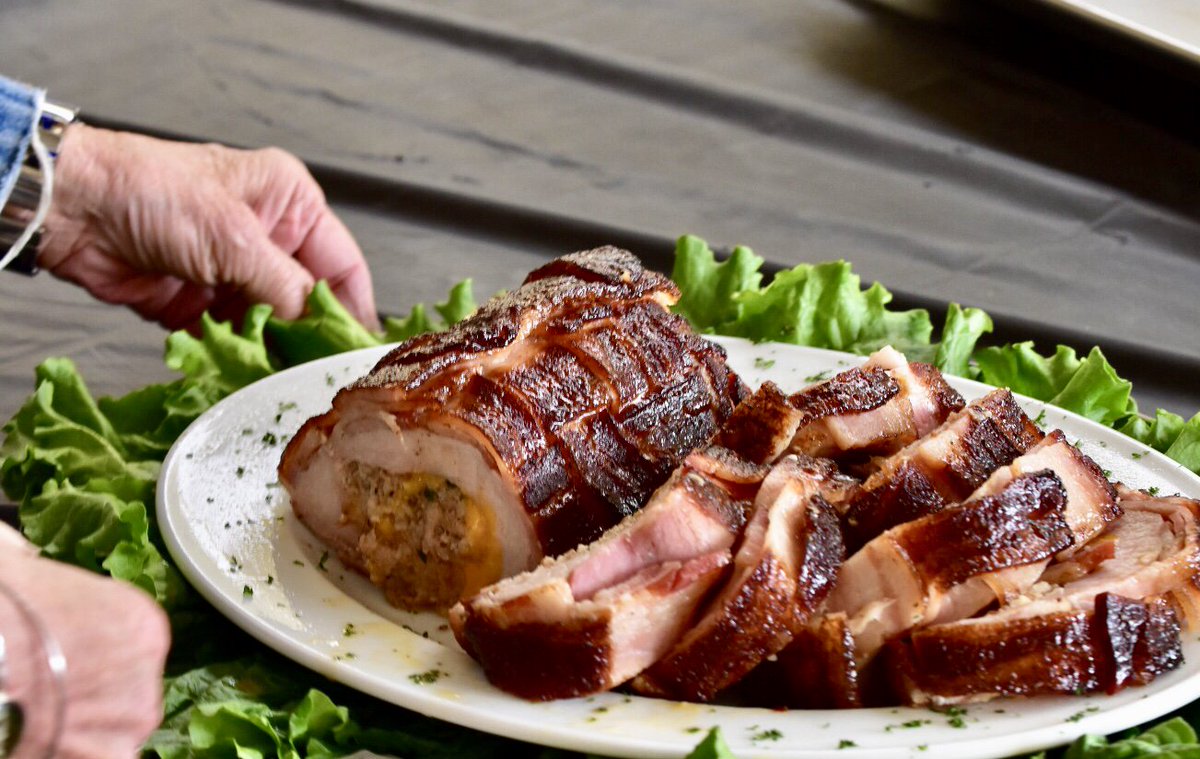 WorldFoodChamp's tweet photo. WFC was proud to add the @SmithfieldFoods Smokin’ Hot Pork Loin Challenge to our list of competition challenges at #WFC2017!
Click here to read more about this BBQ throwdown, and be on the lookout for more at #WFC2018: https://t.co/yCW7CDcWlb
#FoodSport #FoodChamps #Smithfield https://t.co/TqN04jDm7L
