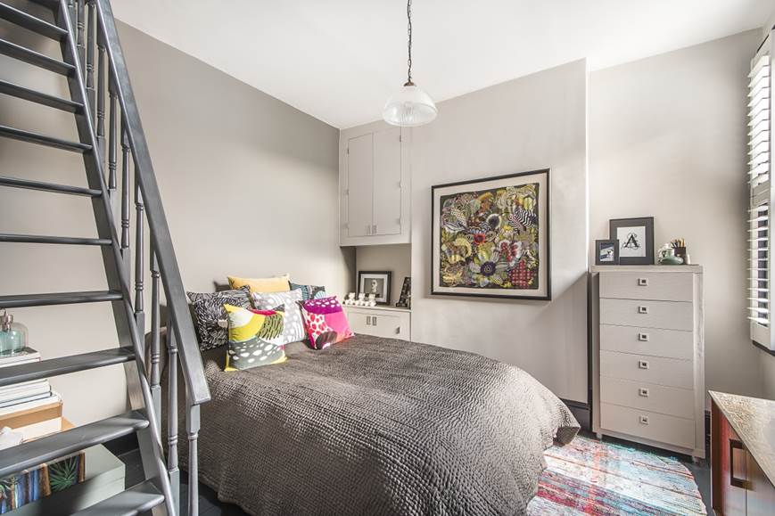 Hamptons_Balham's tweet photo. Stunning 2 bedroom flat in the heart of Balham. Call our Lettings team on 0208 618 2014 to arrange a viewing. 
#lettings #flat #apartment #balham #thinkingofmoving #rent #spacious #tolet #hamptonsinterntional #SW12 https://t.co/JOXdFNSDq1
