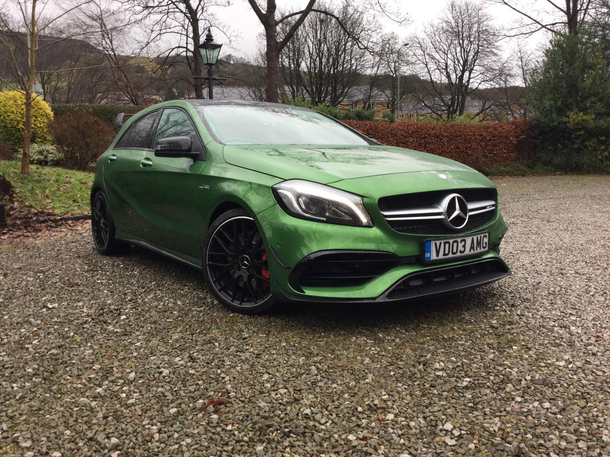 Earlsimxx's tweet photo. This Elbiate Green Mercedes-AMG A45 https://t.co/13wgnTPlCG