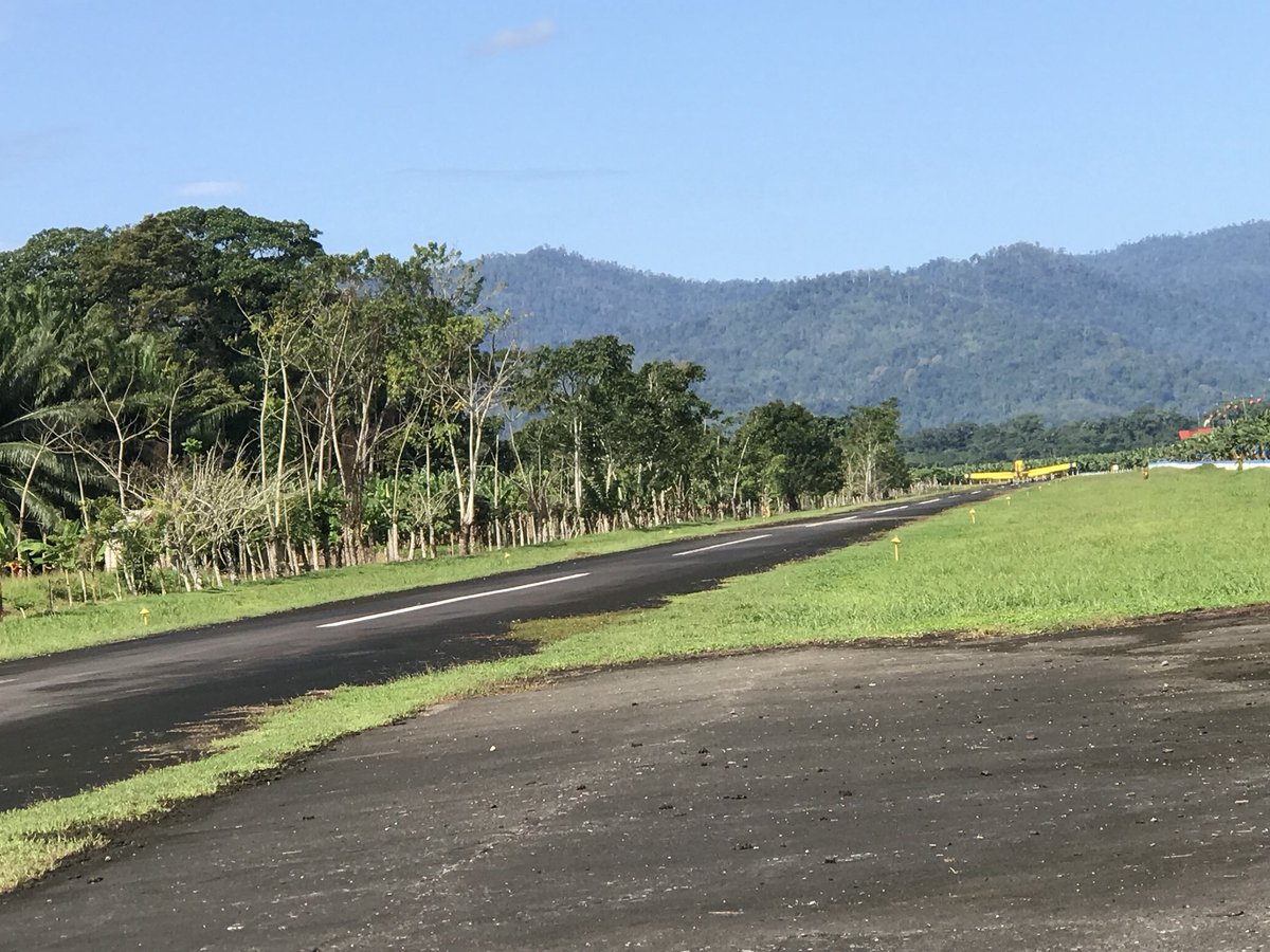 AaronOM's tweet photo. Ti-AUM en Sixaola, casi en Panamá!!! https://t.co/qhAFAeH8bj