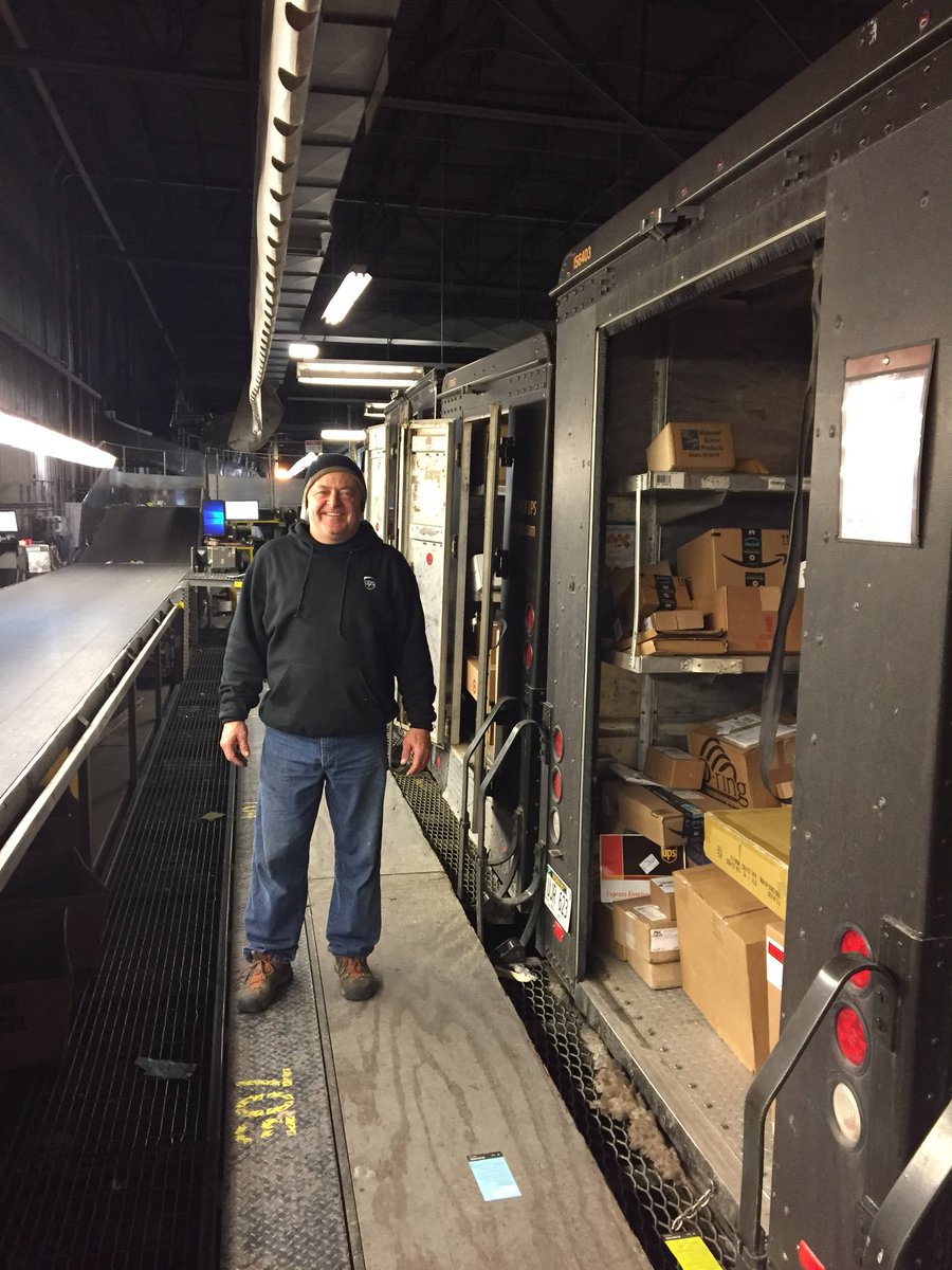 jens4hd03's tweet photo. #rushfoot #rushrebelle #peglegtrainer #rushlife #preloadsupervisor #ups https://t.co/WmedDMaE4n
