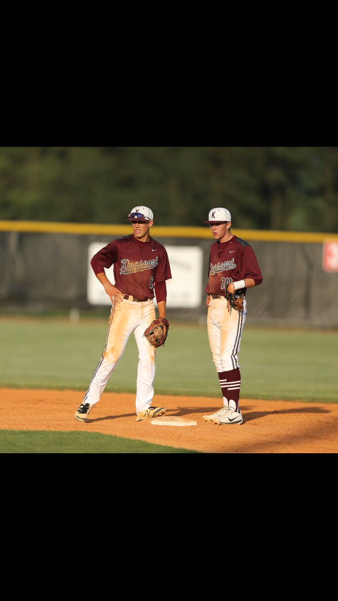 parker_hill9's tweet photo. Congrats to my boys on their commitments! Y’all go get it this year 💍 https://t.co/VPsLqpdOmr
