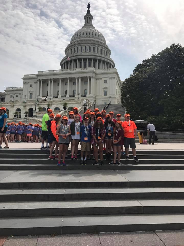 GoStudentTours's tweet image. What a TERRIFIC for our groups! They got a special VIP visit to the Chambers of the House of Representatives and even sat in the same seats our leaders do! They got to cast a vote and visit and photos with their Congressman!