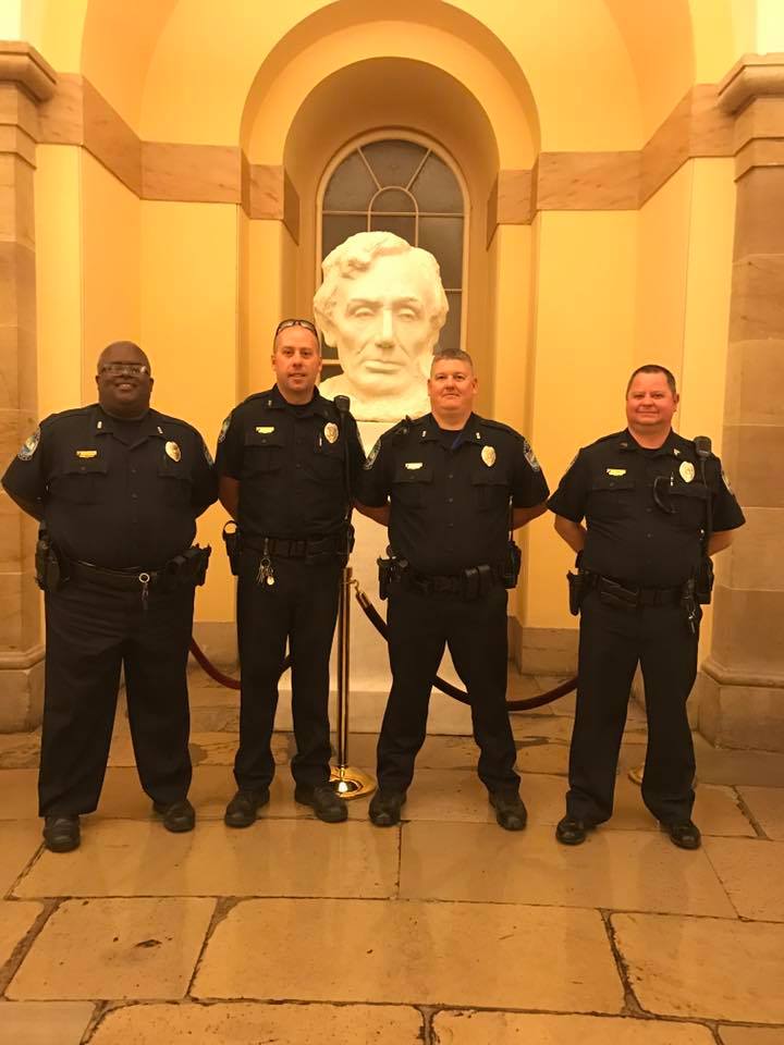 GoStudentTours's tweet image. What a TERRIFIC for our groups! They got a special VIP visit to the Chambers of the House of Representatives and even sat in the same seats our leaders do! They got to cast a vote and visit and photos with their Congressman!