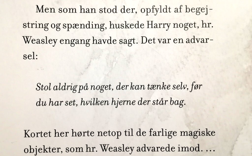 sasdupont's tweet image. Godnatlæsning for min 6-årige: Det går op for mig, at J.K. Rowling sendte fremtiden en besked i 1999 om at passe på #AI. #HarryPotter #digidk