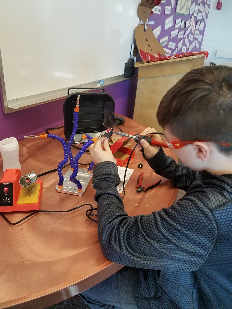 HawksTechnology's tweet photo. New Designs, New Solderers, working to impact #lightpoverty.  @jenmaleylibs @SMS_hawks @Eng_Bright https://t.co/bCLVlJ2fgI