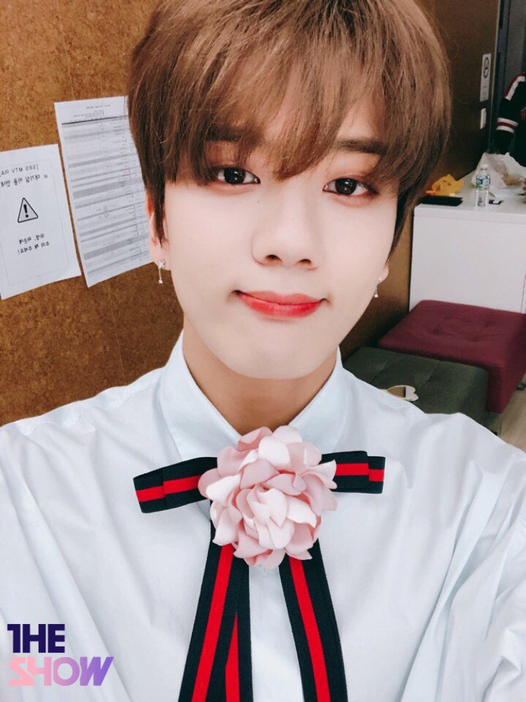 _Rain_SV_'s tweet photo. С днём рождения тебя, наш Ёжик!💛 Мы всегда будем любить тебя! Пускай у тебя все будет хорошо, и все неудачи обходят тебя стороной! 
#영재가태어난날 https://t.co/pdbynxc7Yn