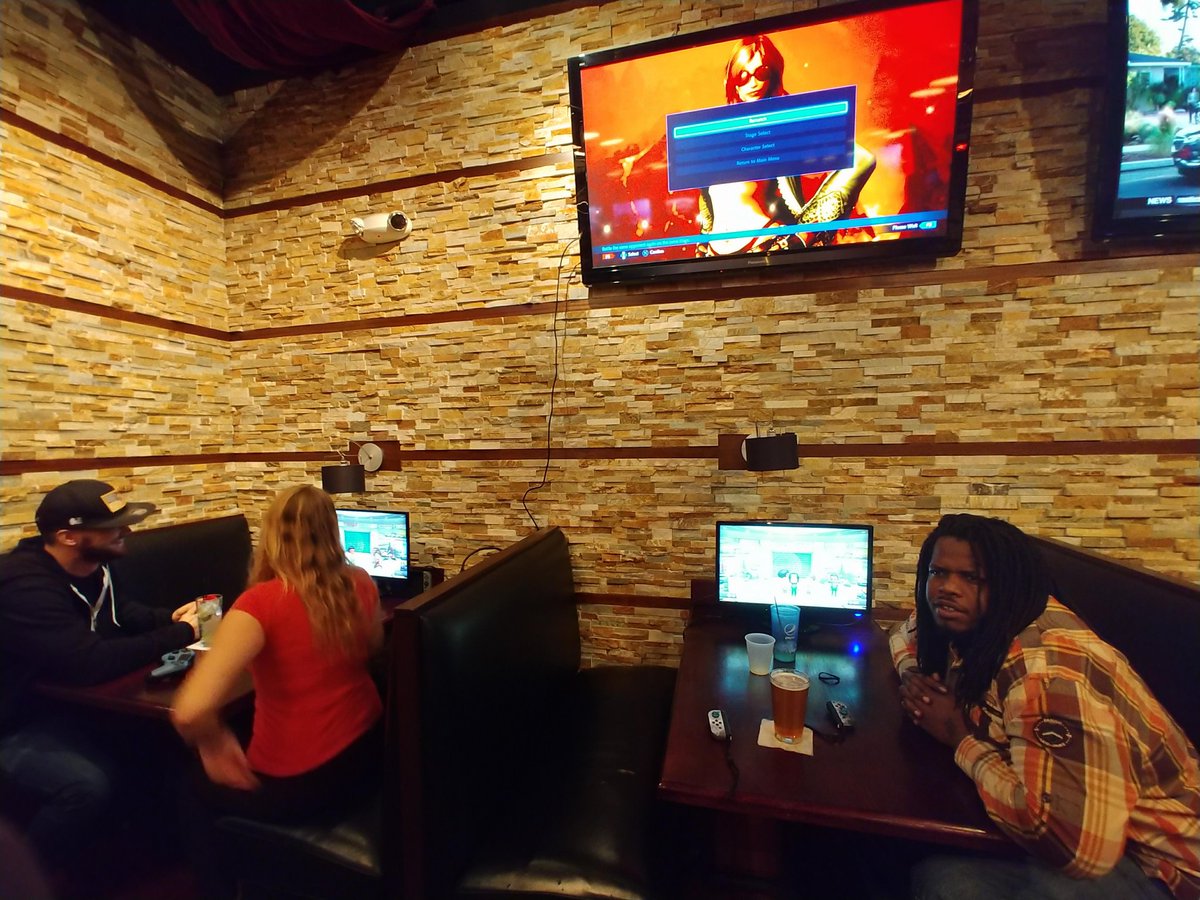 MI_StreamMeetup's tweet image. eSports #LanGaming There will be a buy-in for compeitition, but free for casual joiners. BYOS (Bring your own system).