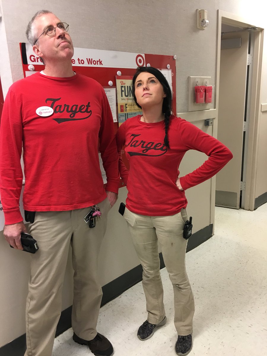 TargetFelicia's tweet photo. Twinning https://t.co/q0m2HFeU2r