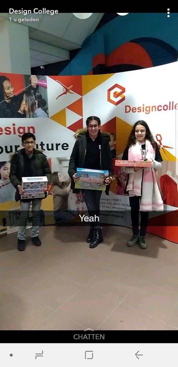 RDesigncollege's tweet image. Het dictee was een groot succes!!De aanwezige scholen Islamitische Basisschool Al Ghazali, Sri Sariswatischool en de Nicolaasschool hebben buiten het dictee om genoten van het designen van pannenkoeken en onze leerlingen die een dansvoorstelling gaven. #vmbo #rotterdam