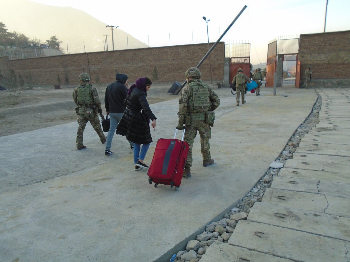 DefenceOps's tweet photo. Well done to the @BritishArmy Quick Reaction Force in #Kabul who assisted the Afghan's in their response to the #InterContinentalHotel attack over the weekend. @YORKS_REGT @UKinAfghanistan https://t.co/qxNY7xsRj6