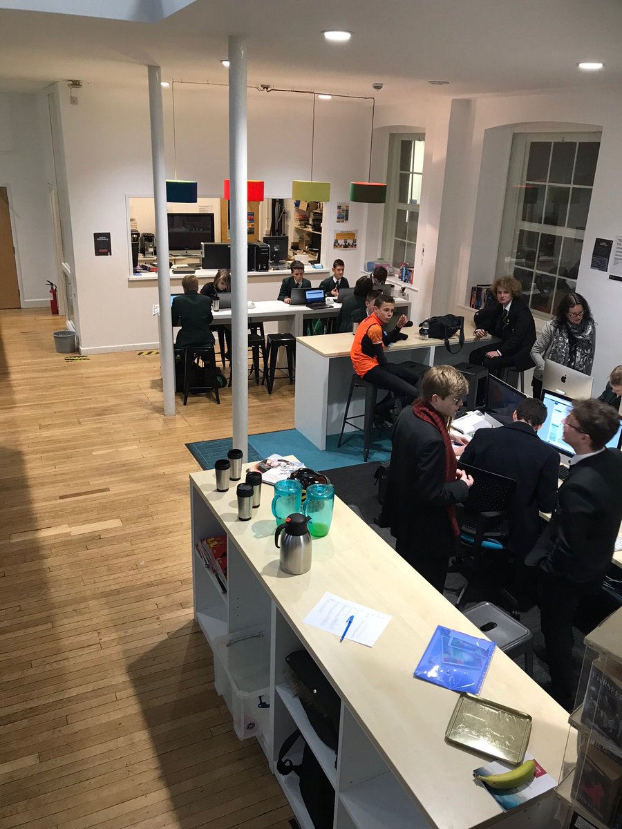 DHSBGetAhead's tweet photo. Another busy and successful evening at homework club. @DHSBoys https://t.co/W2X1Vc0dgO