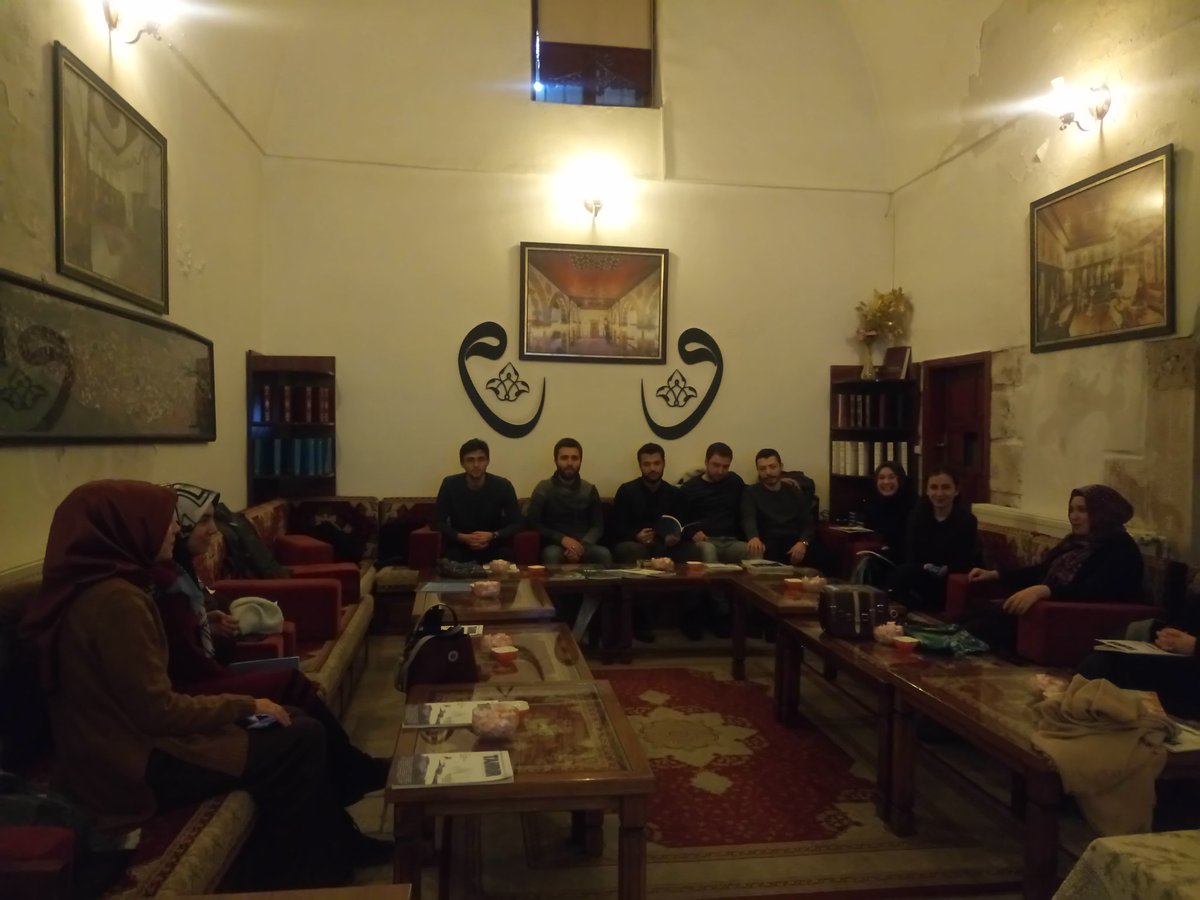 Tokat'ta Tahrir Okuma Grubu yaptık, güzel oldu. Katılımlarından dolayı arkadaşlara teşekkür ediyoruz. Bir sonraki etkinlikte görüşmek üzere inşallah...