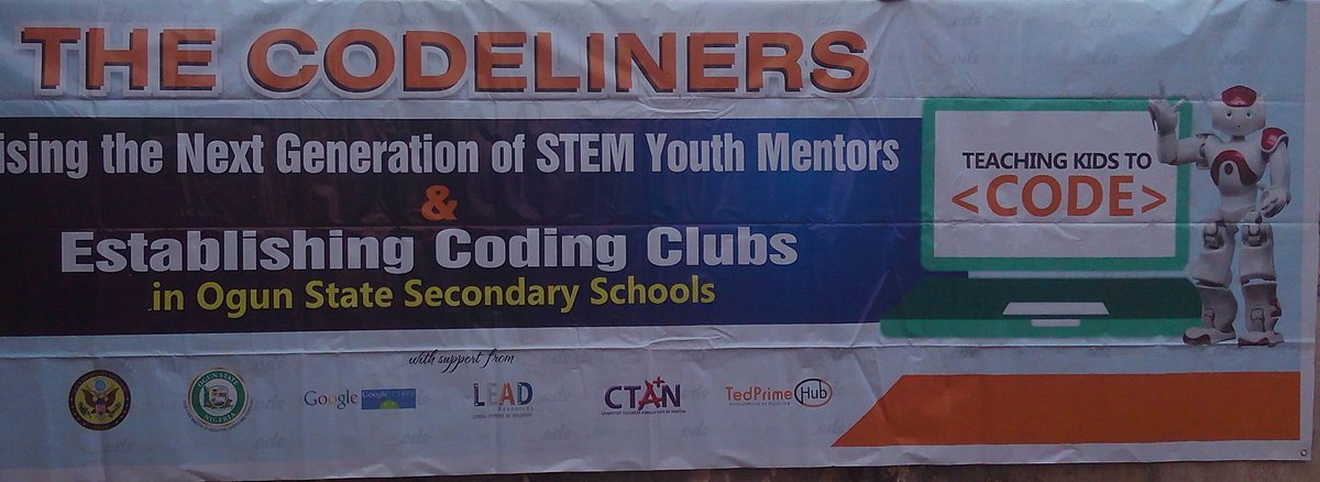 EMRAH4REAL's tweet photo. Thanks to @TedprimeHub for the adventure opportunity to @MayFlowerSchool Ikene.. #Codeliners ROCKS @lincolndemo @Ebunayo you are the best https://t.co/m5gCifVkXU