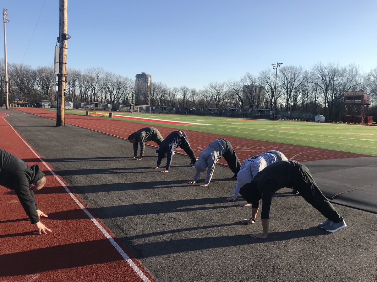 nbpolice's tweet photo. Detective Benitez conducted PT training with the recruits to prepare them for academy training that will begin later this week. Good luck recruits! #northbergenpolice #passaiccountypoliceacademy #policeacademy #recruits #ptgoodforyougoodforme https://t.co/lsHLi2jgYq